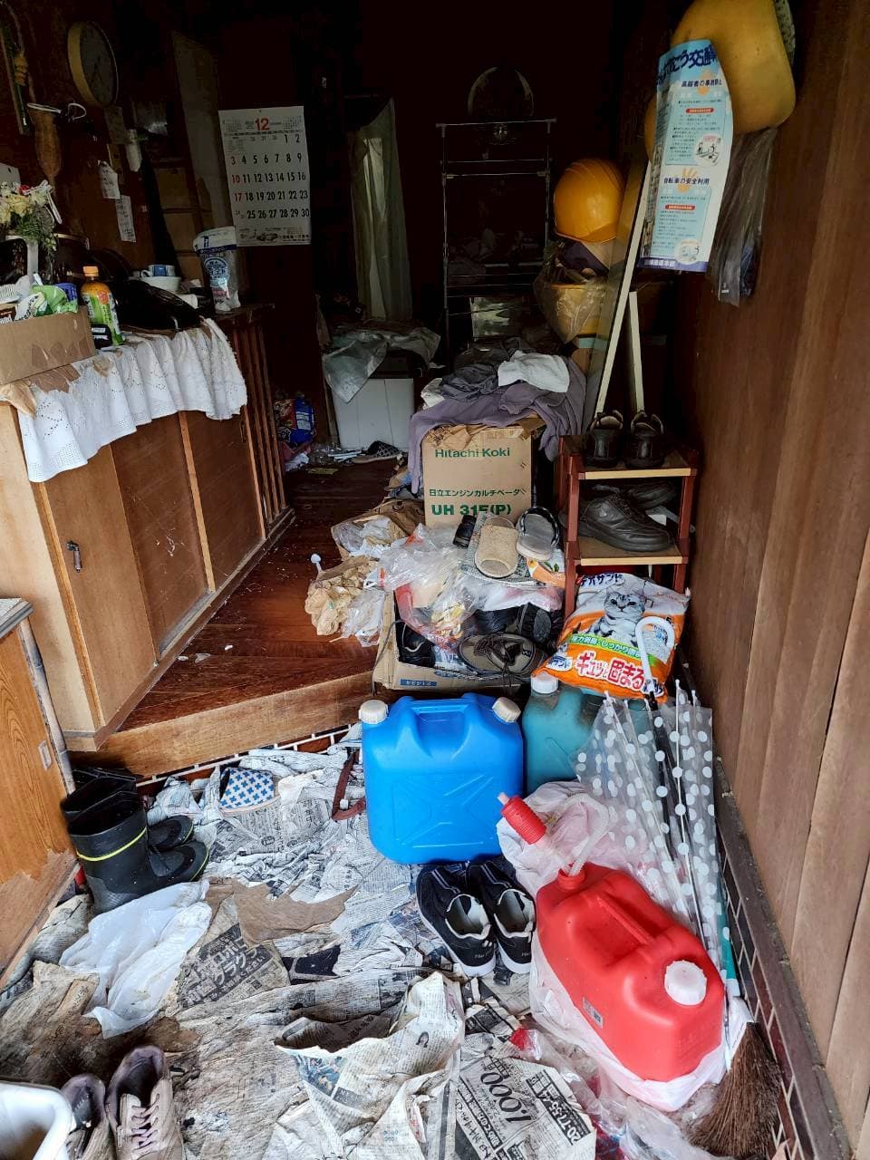 鹿児島市のゴミ屋敷の片付け事例・作業前の様子